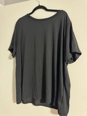 SHEIN Black Curve 4XL Crewneck Tee